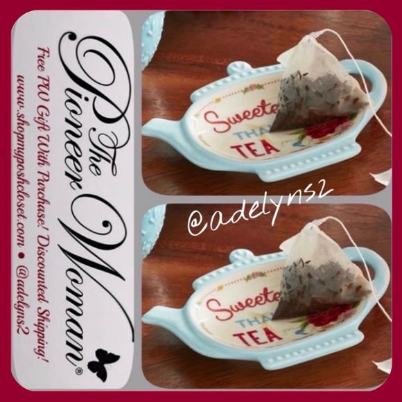 The Pioneer Woman Other - 🌺 New Pioneer Woman Sweet Rose Tea Bag Holders, Set of 2, Red and Blue